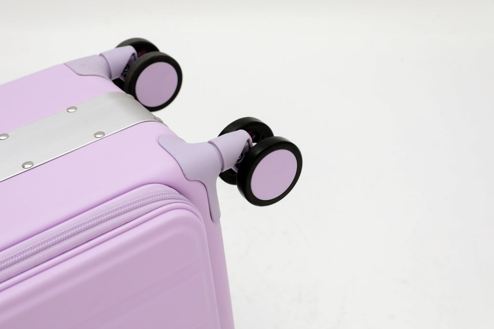 7638 Business Carry-On: Dual Laptop Access, TSA Lock, Silent Wheels