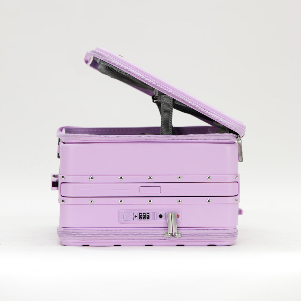 7638 Business Carry-On: Dual Laptop Access, TSA Lock, Silent Wheels